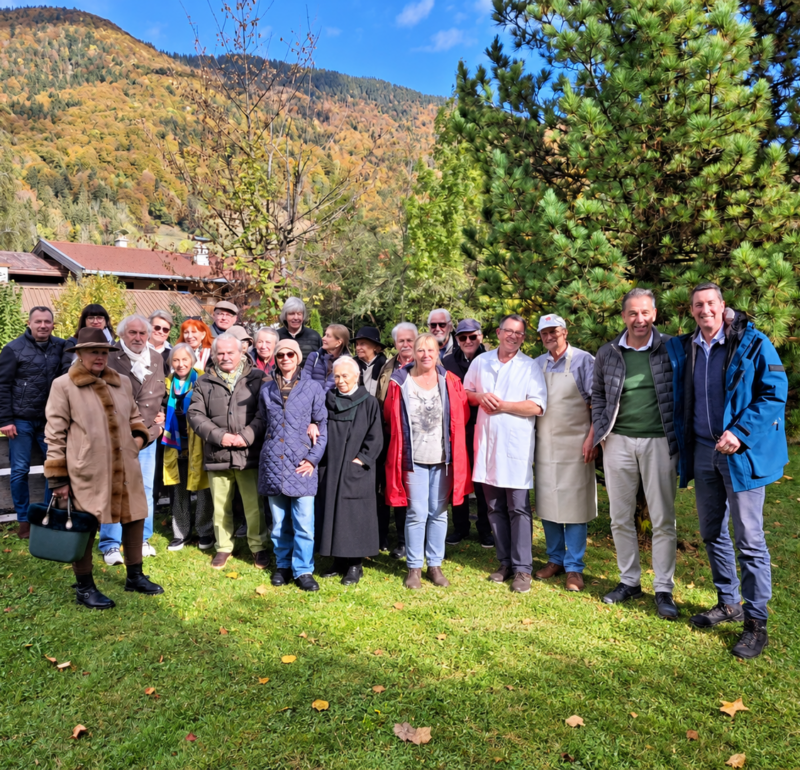 Metzgerei Gruppenfoto im Garten